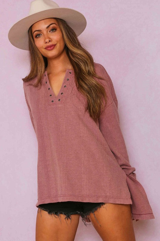 ROSE EYELET TOP